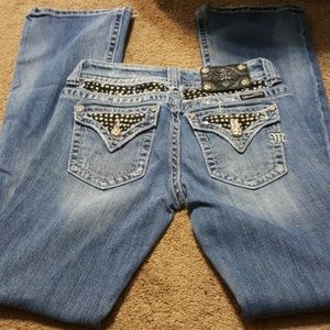 Miss Me size 27 jeans some wear broke zipper
